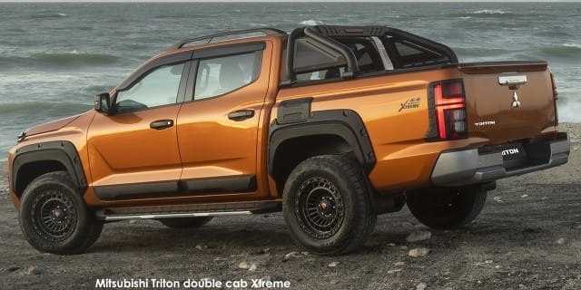 Mitsubishi Triton 2.4 Di-DC Xtreme Auto Double Cab photo 2