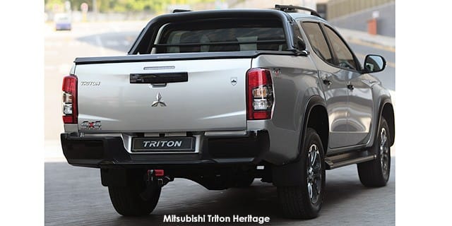 Mitsubishi Triton 2.4 Di-DC Heritage 4x4 Auto Double Cab photo 2