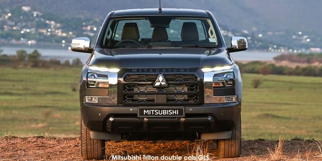 Mitsubishi Triton 2.4 Di-DC GLS 4x4 Auto Double Cab photo 3