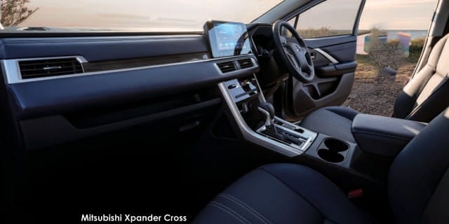 Mitsubishi Xpander Cross 1.5 Auto photo 3