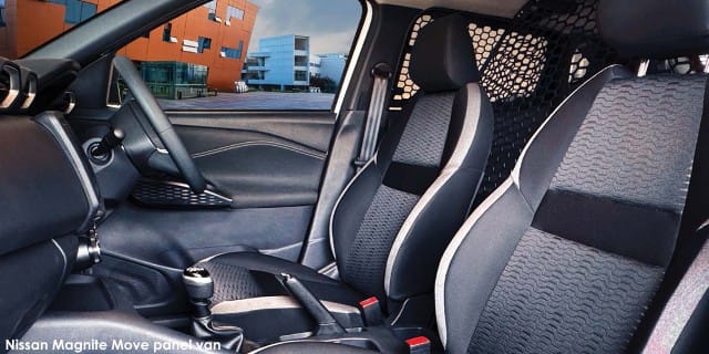 Nissan Magnite Move photo 4