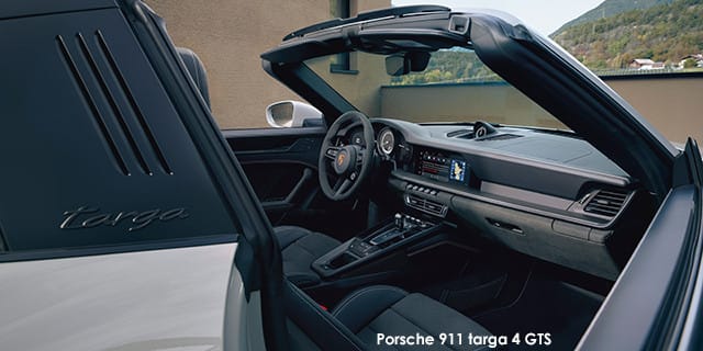 Porsche 911 Targa 4 GTS photo 5