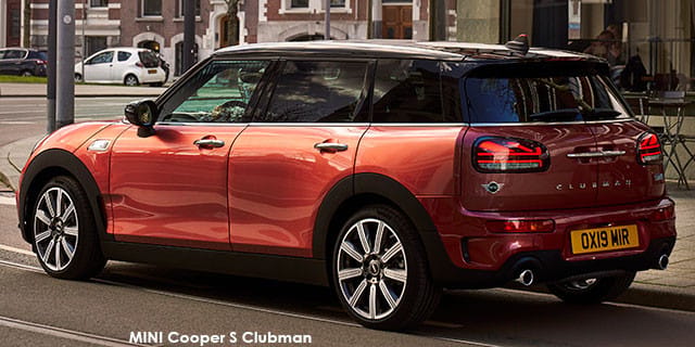 Mini Cooper Clubman photo 3