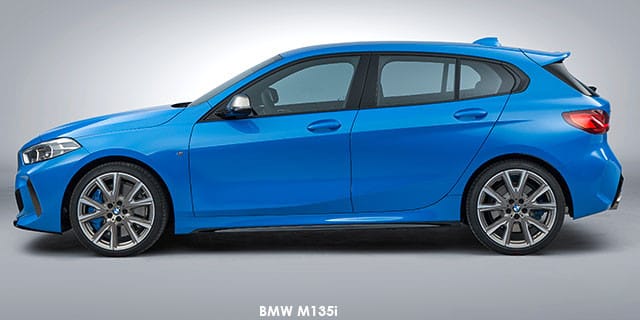 BMW 1 Series M135i xDrive (F40) photo 3