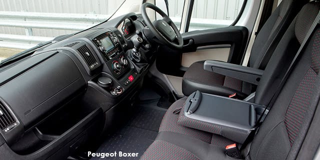 Peugeot Boxer photo 3