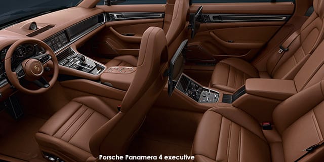 Porsche Panamera 4 PHEV Executive photo 3