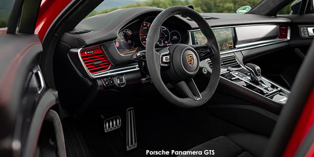 Porsche Panamera GTS photo 4
