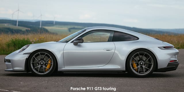 Porsche GT3 911 GT3 Touring Package (992) photo 2