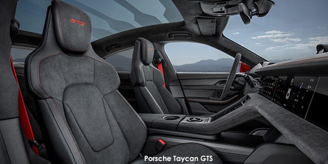 Porsche Taycan photo 5