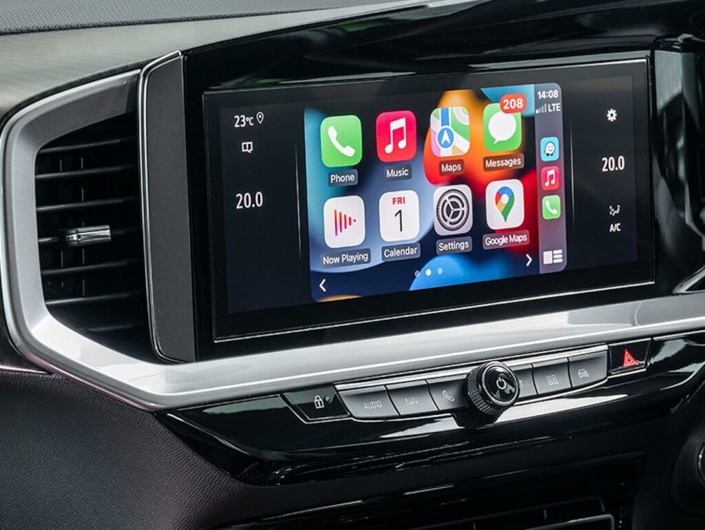 OPEL MOKKA 1.2T GS LINE A/T - Interior View