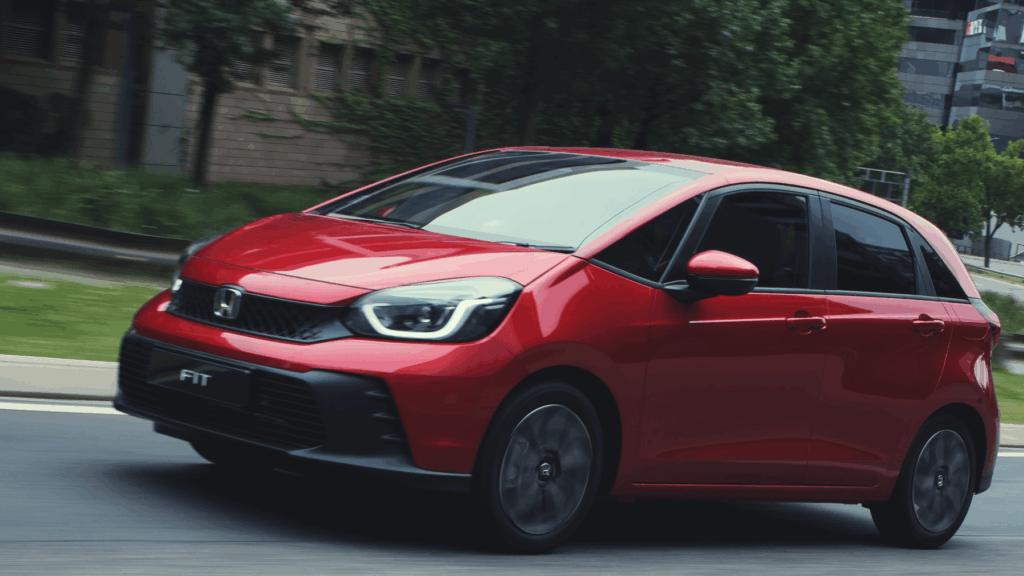 HONDA FIT 1.5 HYBRID E-CVT - Front View