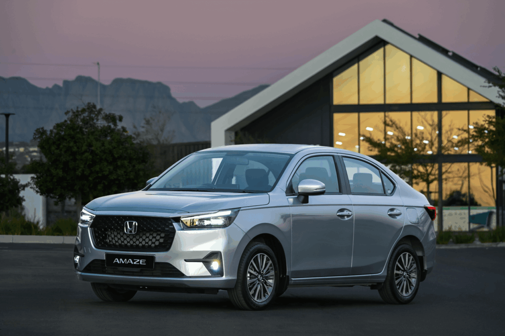 HONDA AMAZE 1.2 COMFORT CVT - Front View