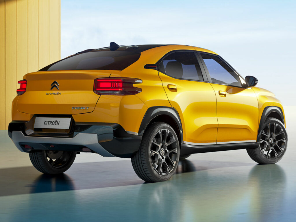 CITROEN BASALT MAX 1.2T A/T - Side View