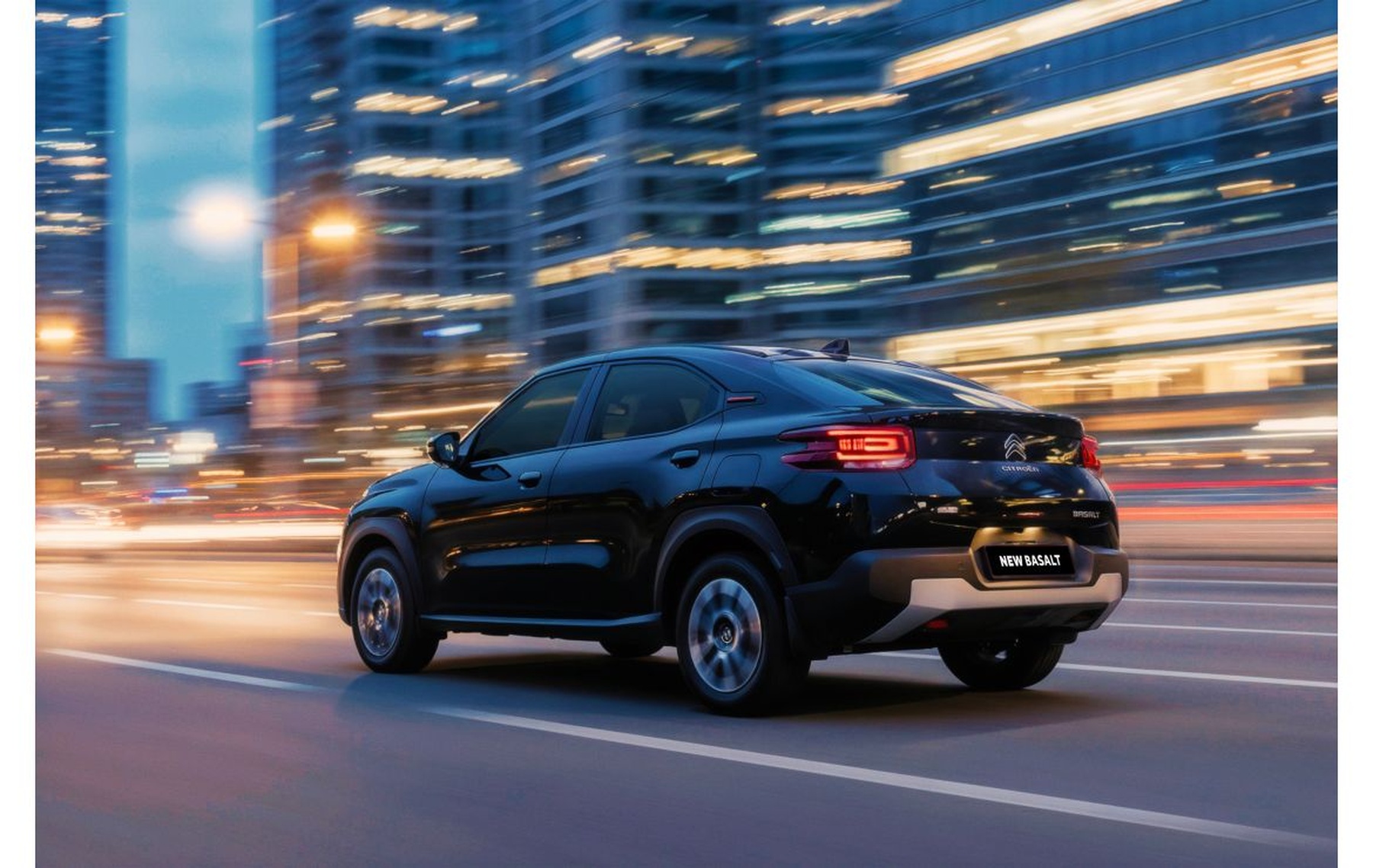 CITROEN BASALT MAX 1.2T A/T Banner Image