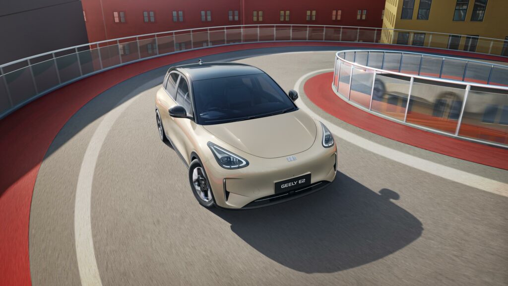 GEELY E2