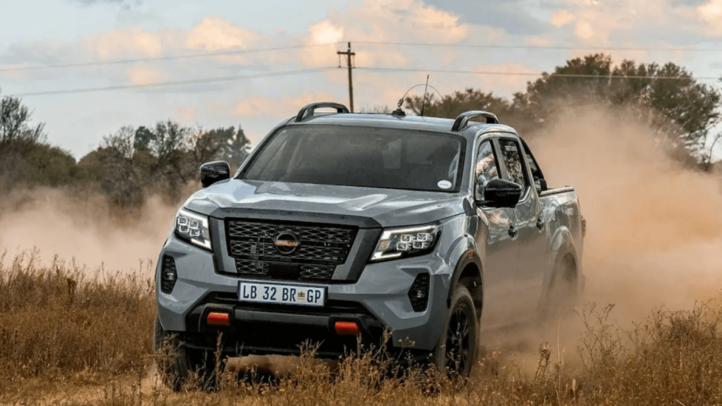 NISSAN NAVARA DOUBLE CAB