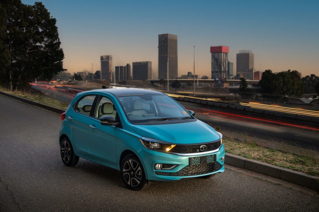 TATA TIAGO