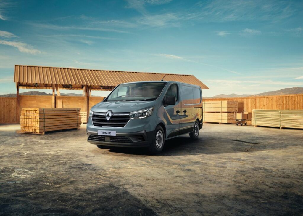 RENAULT TRAFIC