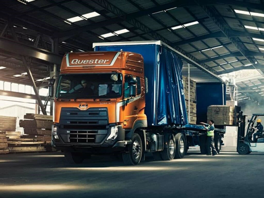 UD TRUCKS QUESTER