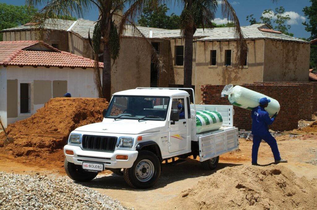 MAHINDRA BOLERO