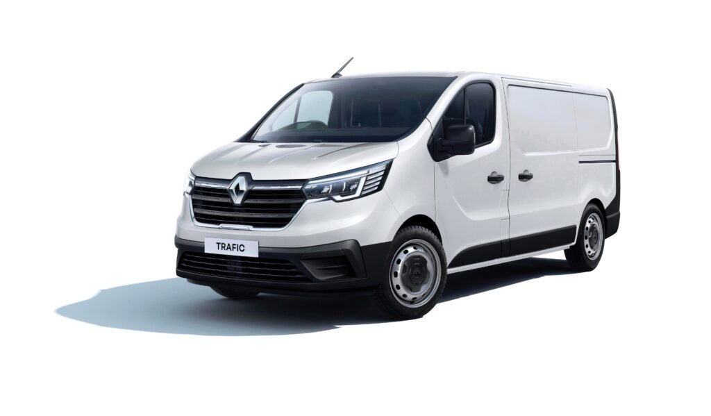 RENAULT TRAFIC 2.0 DCI F/C P/V - Front View