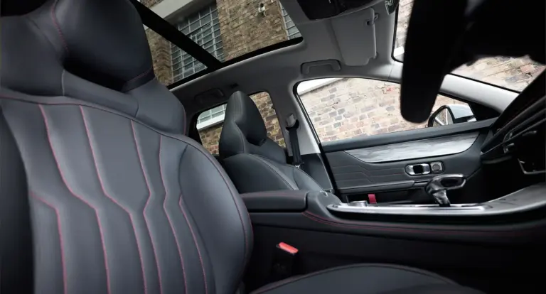Jetour Dashing: Spacious Cabin